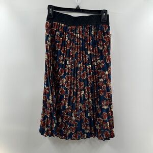 LuLaRoe Jill Skirt NWT – Women’s XS Navy Floral Pleated